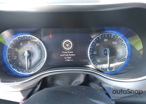 2019 Chrysler Pacifica Touring Plus z USA, uszkodzony, nr VIN 2C4RC1FG9KR532266